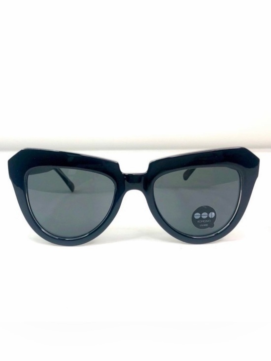Komono Accessories - KOMONO Sunglasses Stella Black  NEW cateye